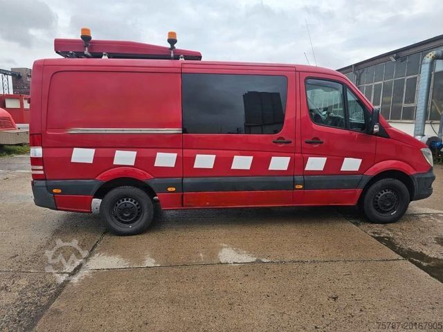 Dodávka s vysokou střechou MERCEDES-BENZ 316 CDI ex BDF Begleitwagen, leichter Unfall