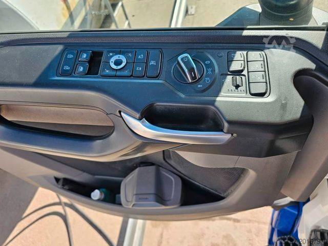 Standart çekici ünitesi SCANIA R500, Retarder, Navi, Standklima, 19.000 Kg