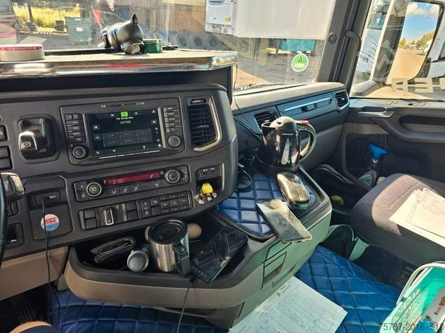 Standart çekici ünitesi SCANIA R500, Retarder, Navi, Standklima, 19.000 Kg
