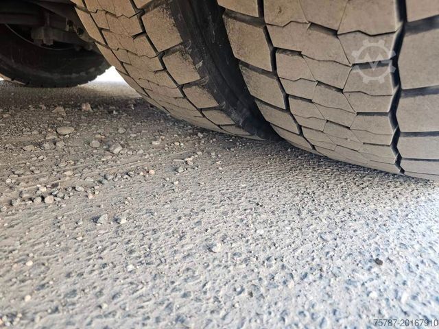 Standart çekici ünitesi SCANIA R500, Retarder, Navi, Standklima, 19.000 Kg