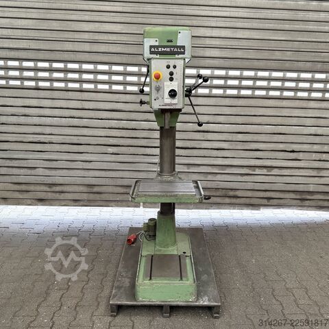 Upright drilling machine Alzmetall AB3-E
