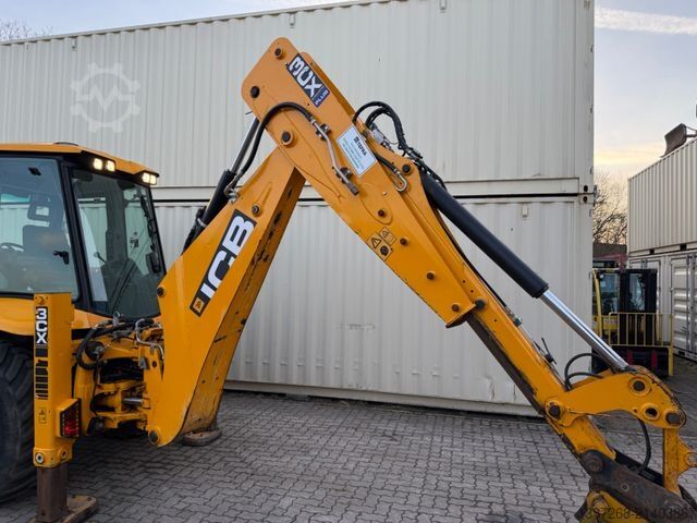 Graaflaadmachine JCB 3CX Plus / 2022 BJ / 3.633 H / 81 KW