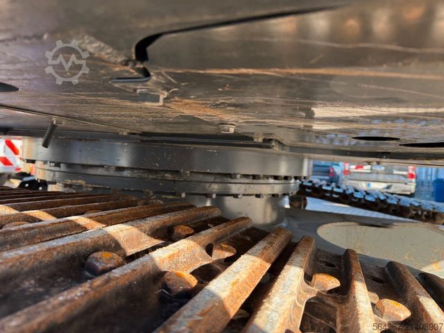 Kettenbagger KOBELCO SK210 NLC-10 OQ70 Klimaautomatik 180 Grad