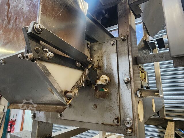 Machine de pesage et de remplissage Ward Bekker Systems Linear Weigher LZ142