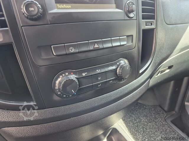 Dubă de livrare cu cabină dublă Mercedes-Benz eVito L2 DC 5 Pers/ Airco/ Camera/ 2X schuifdeur
