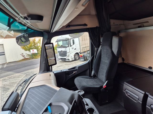 Τυπική μονάδα τράκτορα MERCEDES-BENZ Actros 1851 LS Öl-Retarder Standklima Mirror Big