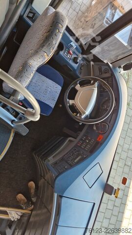 Husbil Neoplan Starliner 2 XXL Wohnbus Setra