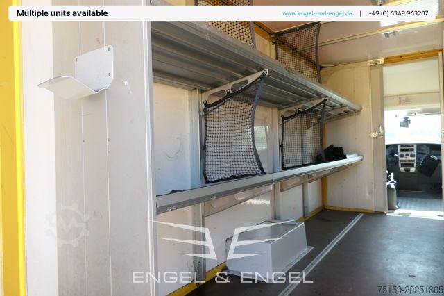 Skåpbil iveco Daily 35 S11 C30C AUTOMATIK KAMERA MAXI Regale LUFT DURCHGANG