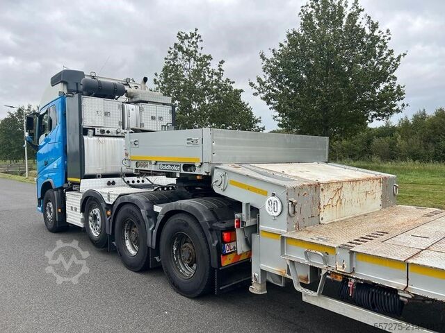 Încărcător semi-scăzut Goldhofer STZ-L4-33/80