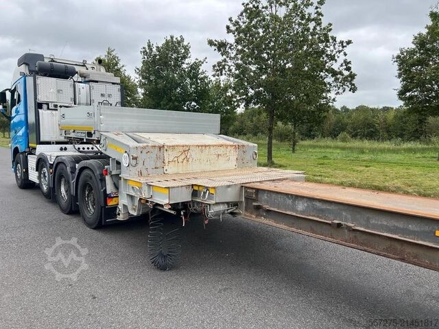 Încărcător semi-scăzut Goldhofer STZ-L4-33/80