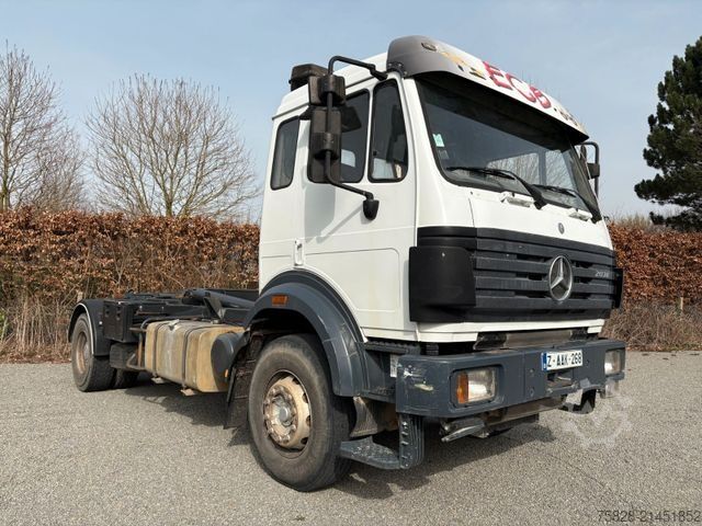 Hákový nosič kontejnerů MERCEDES-BENZ SK 2038  ( 1838 )  BLATT- BLATT / Retarder
