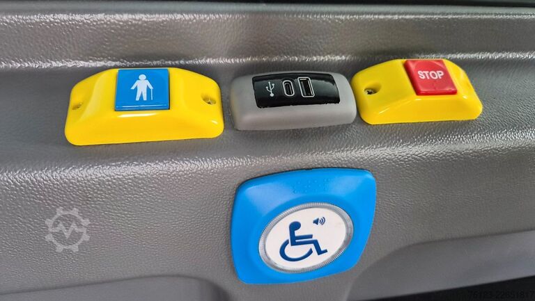 Minibusz Opel Movano Bürgerbus Fiat Peugeot