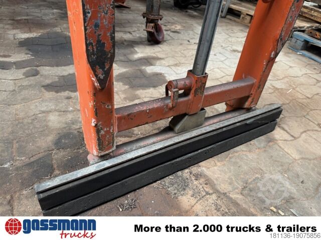 Autokran AKZ-H unigri