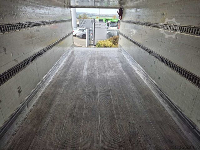 Refrigerated truck MAN TGS 26.440 6x2-2 LL LBW Kamera Lift-+Lenkachse