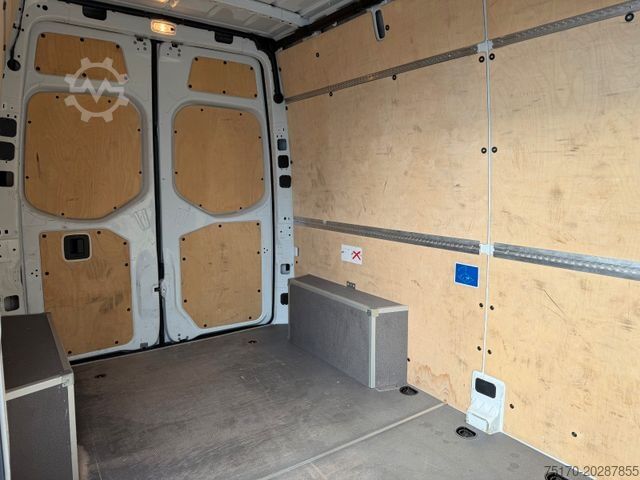 Yüksek tavanlı panelvan MERCEDES-BENZ eSprinter 312 Klima SHZ Kamera