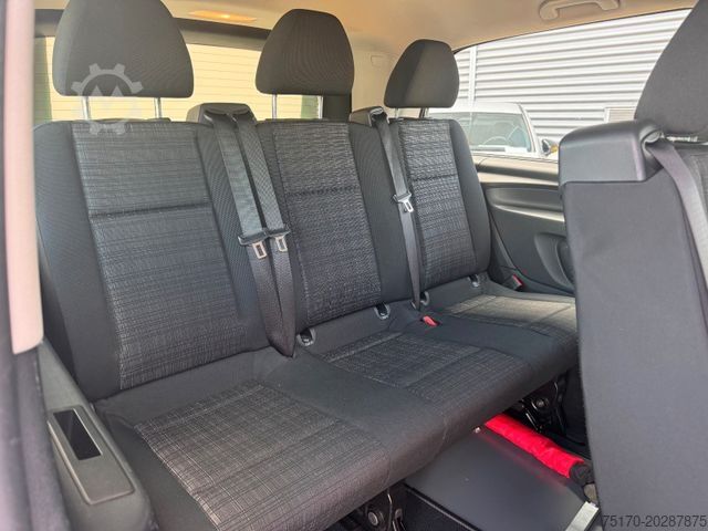 Panelová dodávka MERCEDES-BENZ Vito 111 CDI Tourer Begleitfahrzeug BF3+ / WVZ
