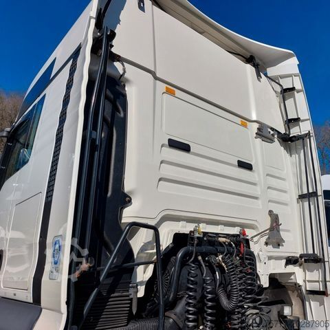 Standard SZM MAN TGX 18.440 XXL- INTARDER -2 Tanks-ACC-TOP