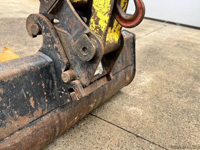 Minigrävare Yanmar B25V snelwissel + 2 bakken