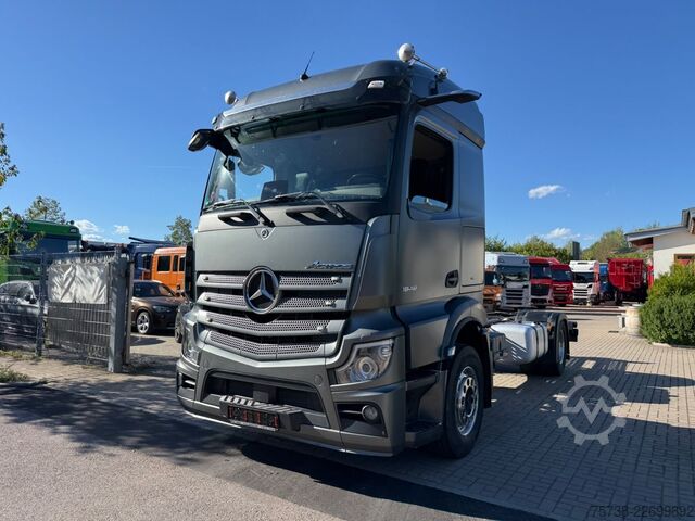 Chassi de caminhão MERCEDES-BENZ Actros 1848 L Fahrgestell/BLATT-LUFT/StramSpace