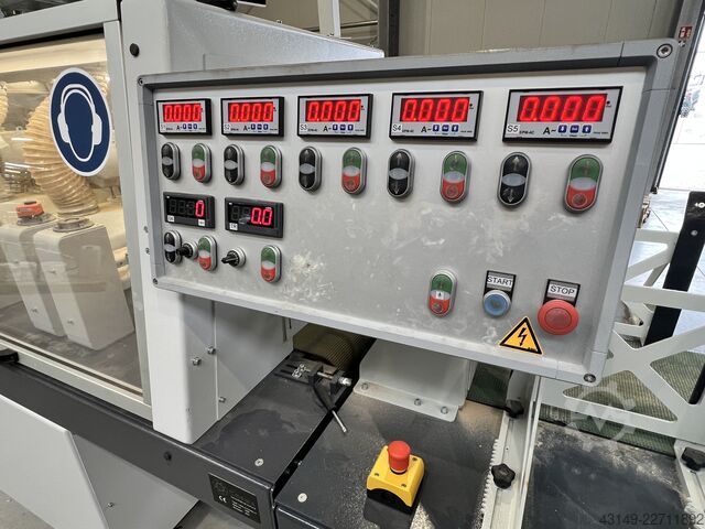 Máquina de escovagem e escovamento para texturização de superfícies Cosma 420 5S1S20D L+C