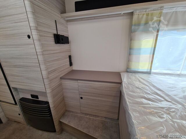 Caravana DETHLEFFS c-joy Active 420 QSH *Active-Paket*Bad-Fenster*