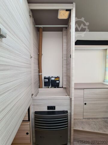 Caravana DETHLEFFS c-joy Active 420 QSH *Active-Paket*Bad-Fenster*