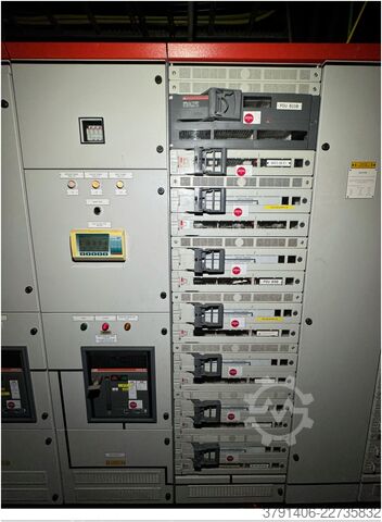 Kapcsolóberendezés és kapcsolótábla ABB Low-Voltage Main Switchboard