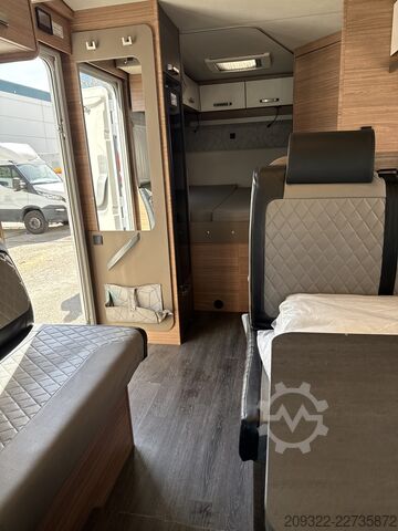 Karavan FORD Ducato Weinsberg Carasuite 650MF del 2024 | Automatico | Posti letto: 6