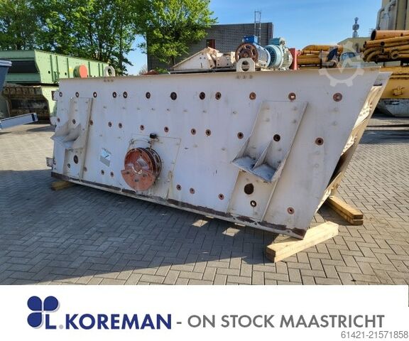 Peneira Svedala 15/45-3  Screening machine Svedala 15/45-3