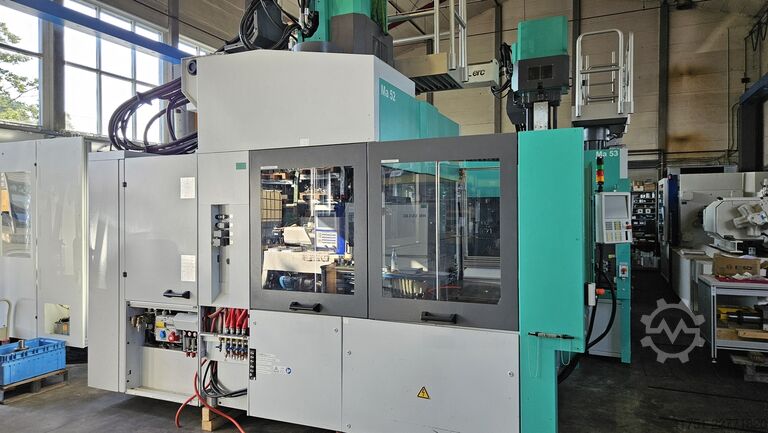 Máquina de moldeo por inyección Arburg Allrounder 2000 T 2000-800
