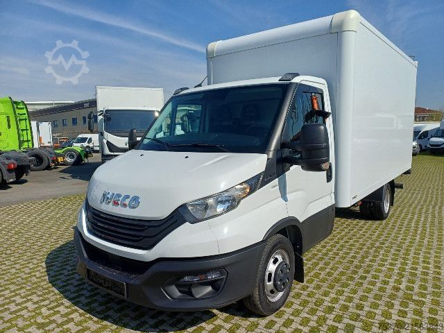Box truck IVECO DAILY 35C16 - 4100