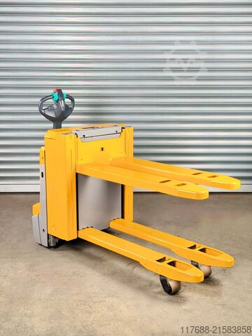 Nízkozdvižný vozík pro chodce Jungheinrich EJE C20 - Service Neu - Lithium + Ladegerät