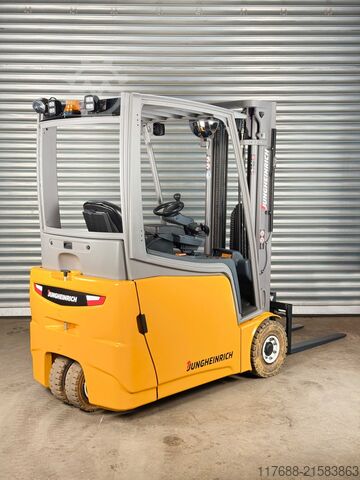 Elektrische 3-wieler Jungheinrich EFG 220 - Service Neu  nur 2580 Std - Batterie 90%