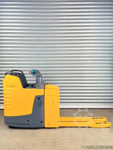Geen pallettruckchauffeur Jungheinrich ERE 225 - Service Neu - Batterie 80% - Garantie