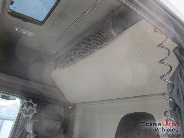 Standard tractor unit Scania R 460 A4x2NA