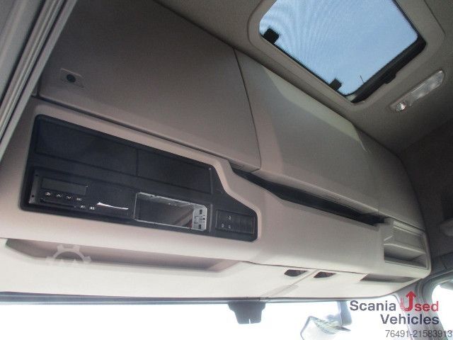 Standard tractor unit Scania R 460 A4x2NA