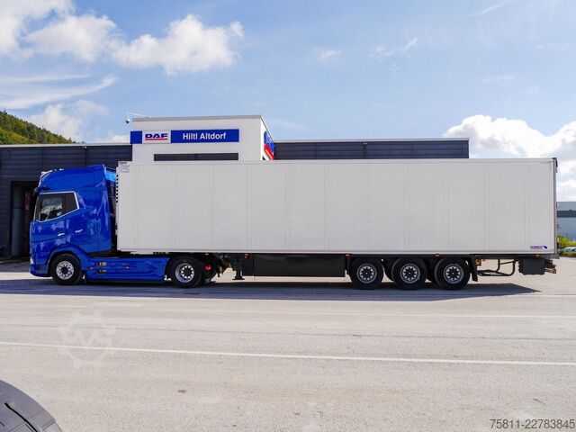 Trattore stradale standard DAF XG+ 530 FT 4x2 Top Komplettzug Kühler Intarder