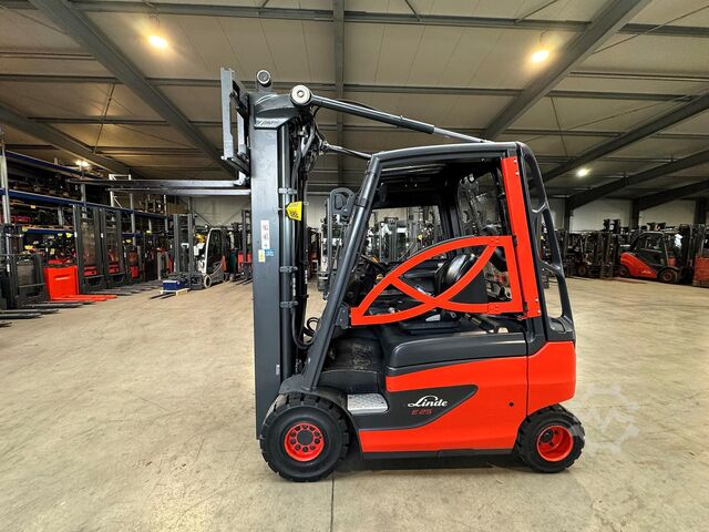 Front loader forklift Linde E 25 [ID: 160]