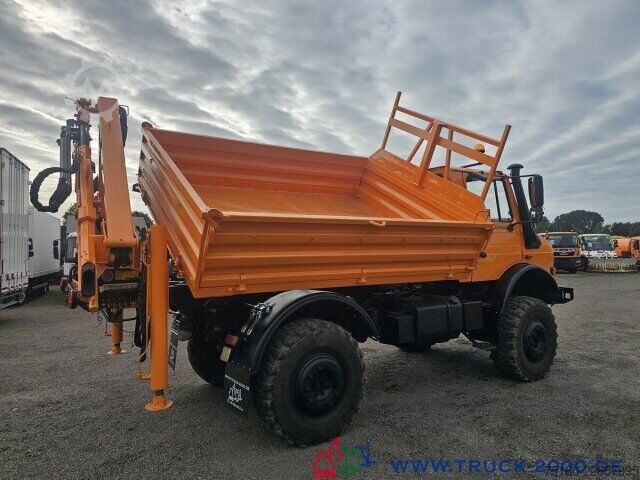 Gru montata su autocarro Unimog U2150 4x4 Kran abnehmbar Palfinger Hakenhöhe 10m