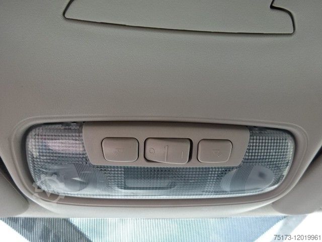 Bestelwagen FORD Transit Connect Kasten lang Trend 3-Sitze