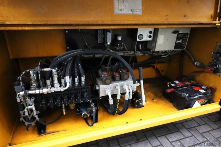 Ollós emelő JLG 203-24 Diesel, 4x4 Drive, 22.3m Working Height, 75