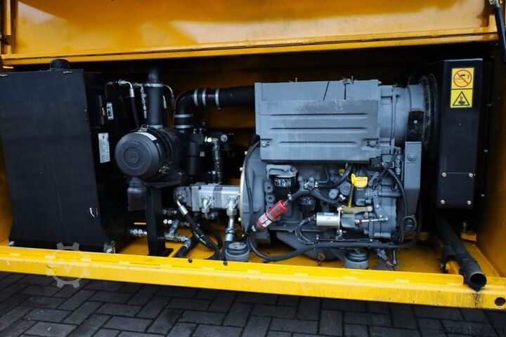 Ollós emelő JLG 203-24 Diesel, 4x4 Drive, 22.3m Working Height, 75