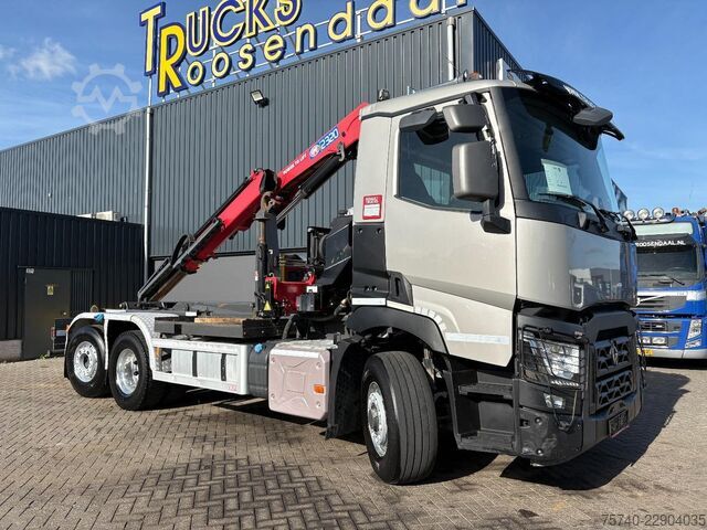 Ciężarówka z dźwigiem Renault C440 + HMF 2320 K3-- 3X EXT. + REMOTE + HAAKARM...
