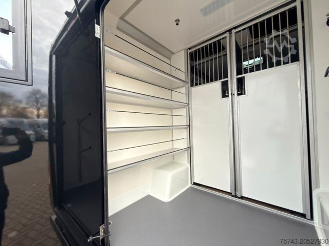 Hayvan taşıyıcı MERCEDES-BENZ STX Sprinter GG 4,100KG Haras Hengste