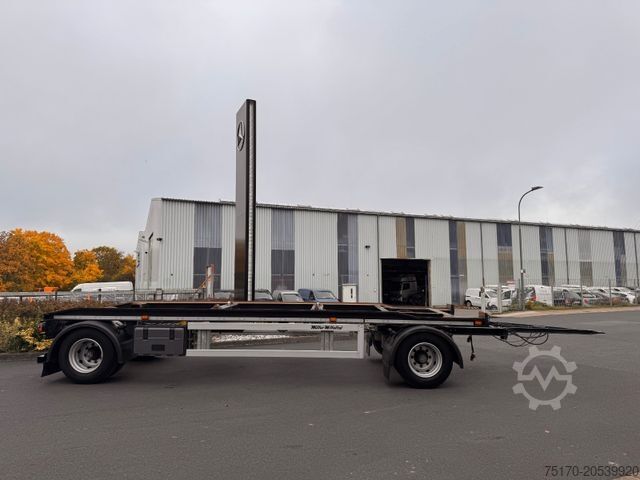 Anhänger Fahrgestell MÜLLER-MITTELTAL RA-T 18,0 Containerfahrgestell