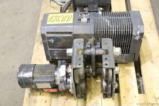 Kettingtakel met loopkat 1000 kg Unelec UX 200UX100 24V2