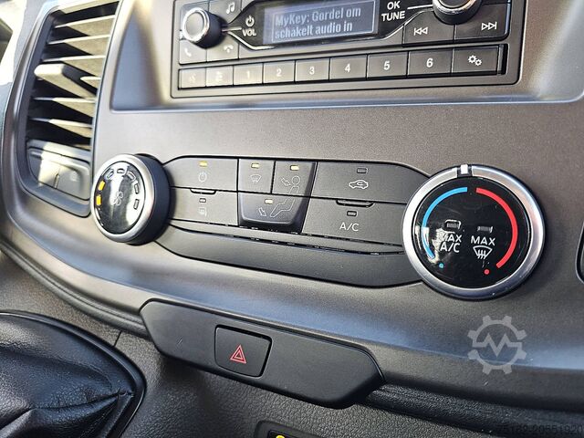 Platforma de încărcare FORD TRANSIT 2.0 L4 Open-Laadbak D.C.