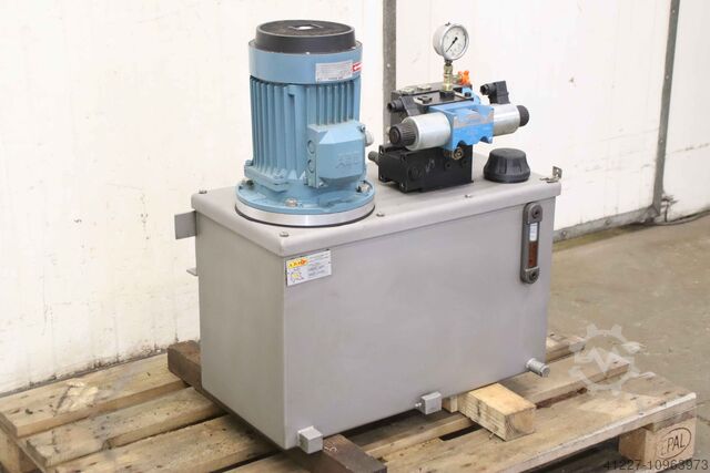 Hydrauliekaggregaat 3,0 kW 150 bar A.R.elle 30447  ABB M2AA100 LB-4