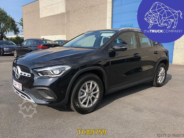 Mercedes-Benz GLA 200 D Mercedes-Benz GLA 200 D