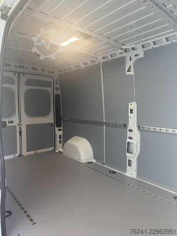 Panel kombi Citroën Jumper Kastenwagen L3H2 3.3T  Diesel 140 Manuell